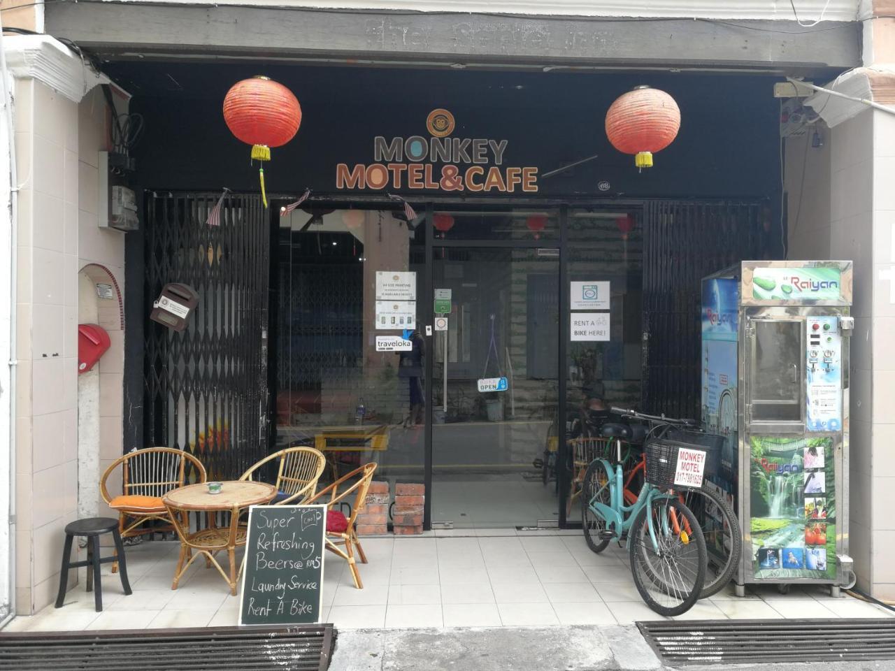 Monkey Motel Cafe Malacca Exterior foto